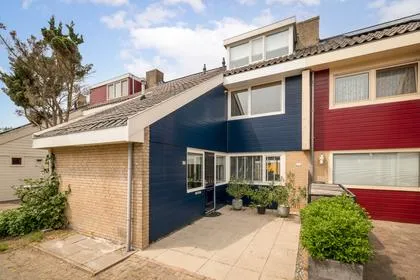 Tussenwoning te koop: Lobeliastraat 68, Plan Oost Hoogkarspel