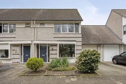 Tussenwoning te koop: Locatellistraat 17, Tilburg
