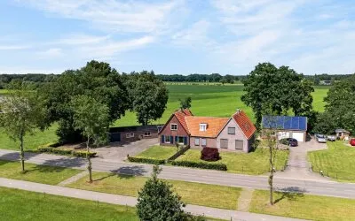 Twee-onder-één-kap te koop: Lochemseweg 171, Verspreide huizen Harfsen Harfsen