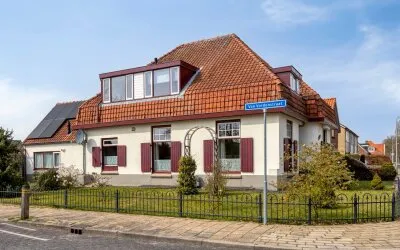 Twee-onder-één-kap te koop: Lochemseweg 39, Noord Borculo