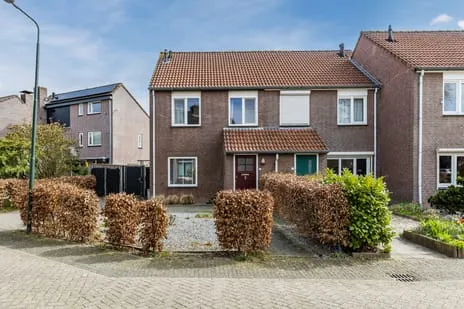 Hoekwoning te koop: Loddersweer 25, Hooipolder en De Hoeven Raamsdonksveer