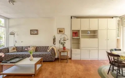 Terraced house for sale: Lodesteijnstraat 25, Groot Deijleroord en Ter Weer Wassenaar