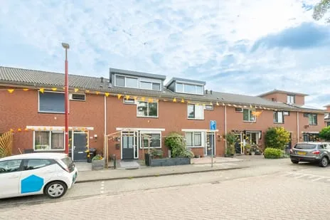 Tussenwoning te koop: Lodewijk van Deysselhove 34, Hoven-Oost Nieuwegein