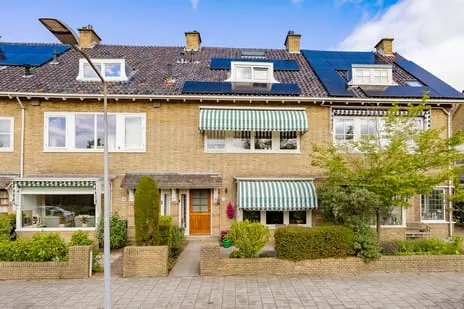 Tussenwoning te koop: Lodewijk van Deyssellaan 204, De Krim Haarlem