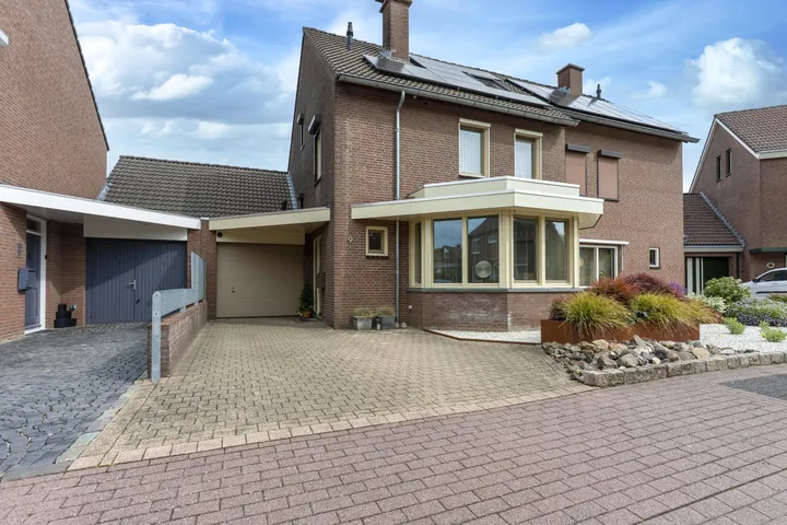 Tussenwoning te koop: Lodewijk XIV straat 9, Eys-Overeys Eys
