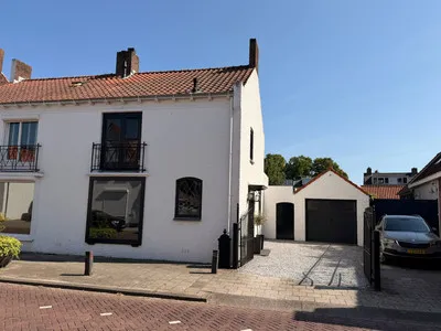 Hoekwoning te koop: Loeffstraat 8, Baardwijk Waalwijk