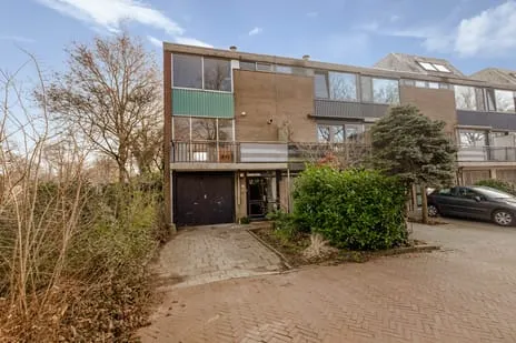 Hoekwoning te koop: Loefzij 1, Stad en Lande Huizen