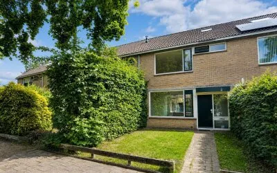 Tussenwoning te huur: Loefzij 71, Stad en Lande Huizen