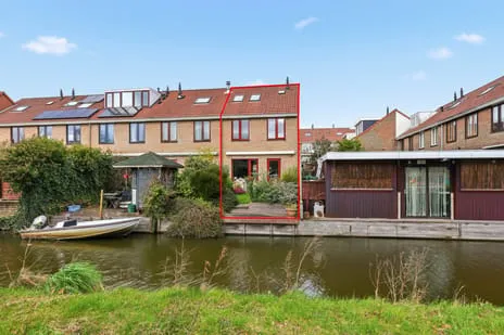 Hoekwoning te koop: Loenense Beek 15, Kalf Noord Zaandam