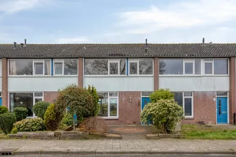 Tussenwoning te koop: Loenhoutstraat 52, Wisselaar Breda