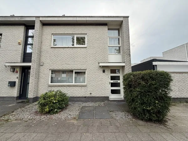 Hoekwoning te huur: Loethoelilaan 56, Amstelveen