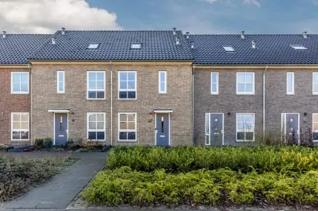 Tussenwoning te koop: Loevensteinlaan 67, Slotjes-Midden Oosterhout (Nb)
