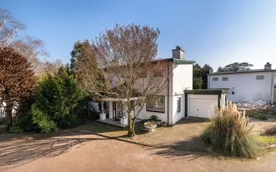 Twee-onder-één-kap te koop: Loevesteinlaan 198, Morgenstond-Oost 'S-Gravenhage