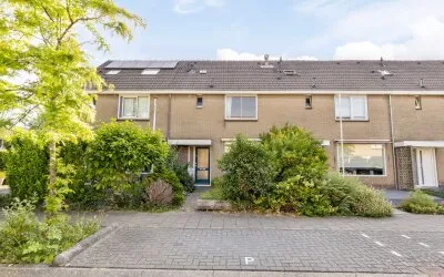 Tussenwoning te koop: Loggerstraat 66, Hoornseveld Zaandam