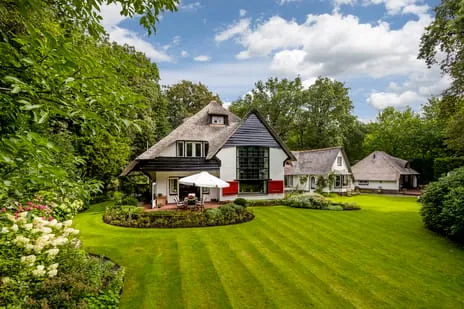 Vrijstaande woning te koop: Logosberg 5, Rijksweg-Zuid Laren (Nh)
