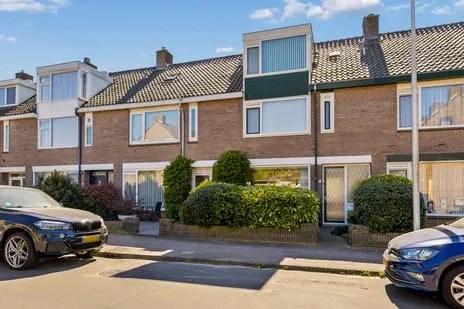 Tussenwoning te koop: Lohengrindreef 5, Taag- en Rubicondreef en omgeving Utrecht