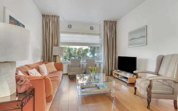 Tussenwoning te koop: Lohengrinstraat 40, Componistenbuurt 'S-Gravenhage