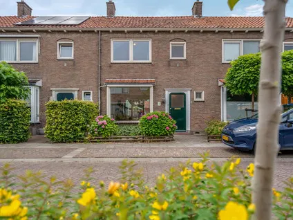 Tussenwoning te koop: Lohmanstraat 4, Noordoosthoek Sneek