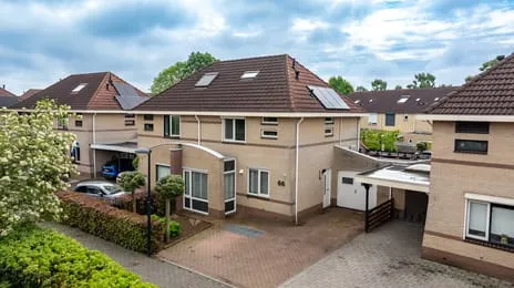 Tussenwoning te koop: Loiredal 66, Romantische buurt - noord Doetinchem