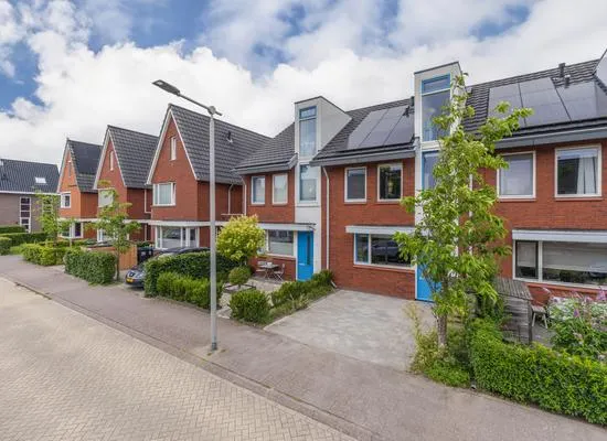 Tussenwoning te koop: Lokaalspoor 16, Schuytgraaf-Noord Arnhem