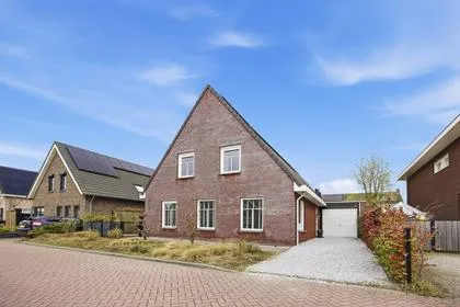 Vrijstaande woning te koop: Lokken 9, Nieuwland Lage Zwaluwe