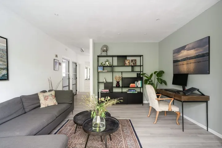 Appartement te koop: Lombardkade 19B, Rubroek Rotterdam