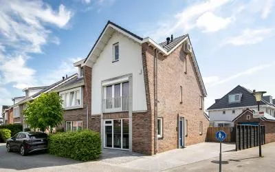 Twee-onder-één-kap te koop: Lombok 28, Oosterheem-Zuid-West Zoetermeer