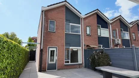 Hoekwoning te koop: Lombokstraat 1, De Kooi Leiden