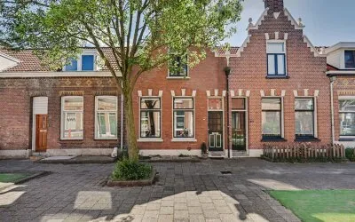 Tussenwoning te koop: Lombokstraat 17, Indische Buurt-Zuid Dordrecht