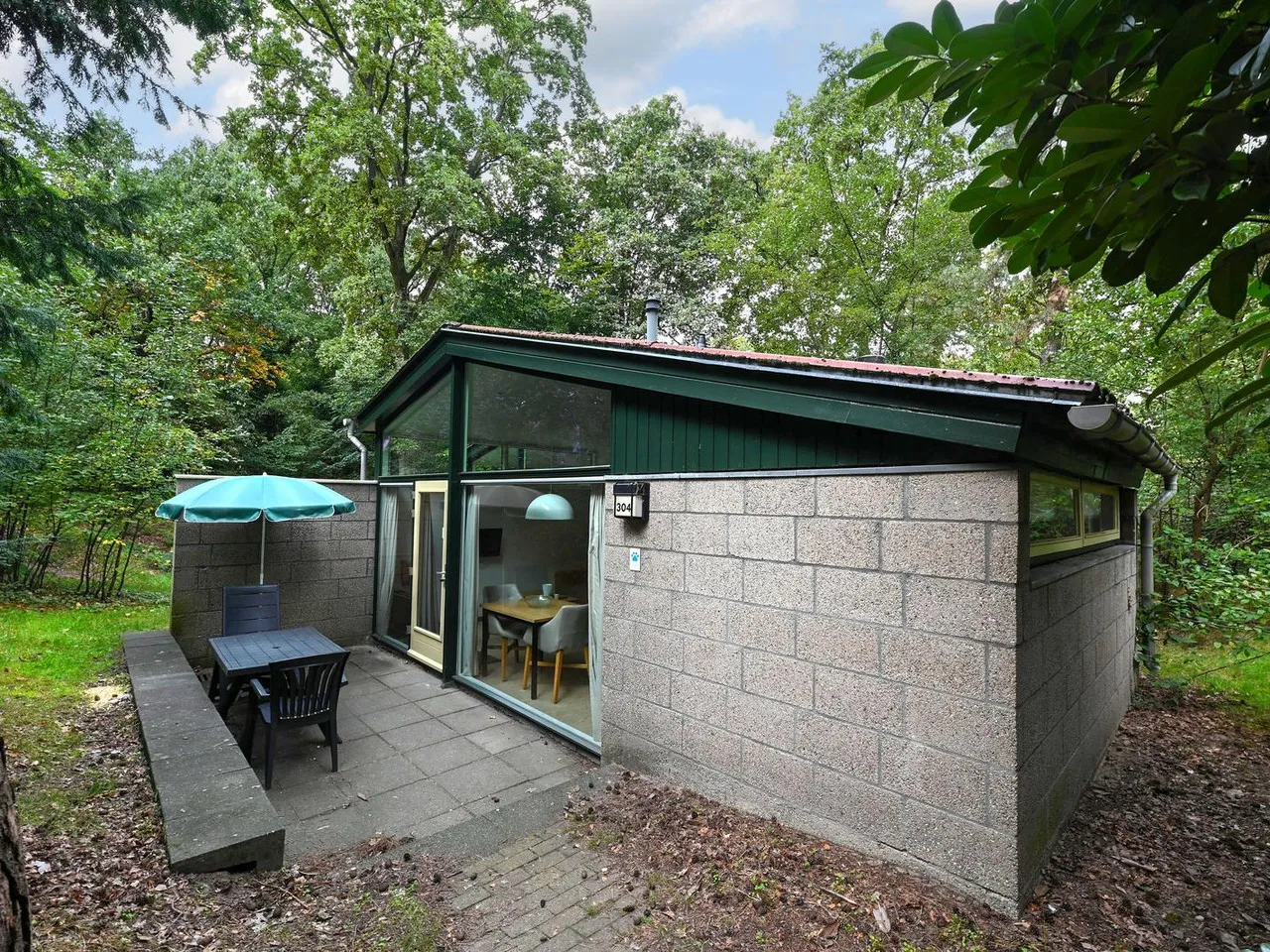 Twee-onder-één-kap te koop: Lommerbergen 304, Reuver