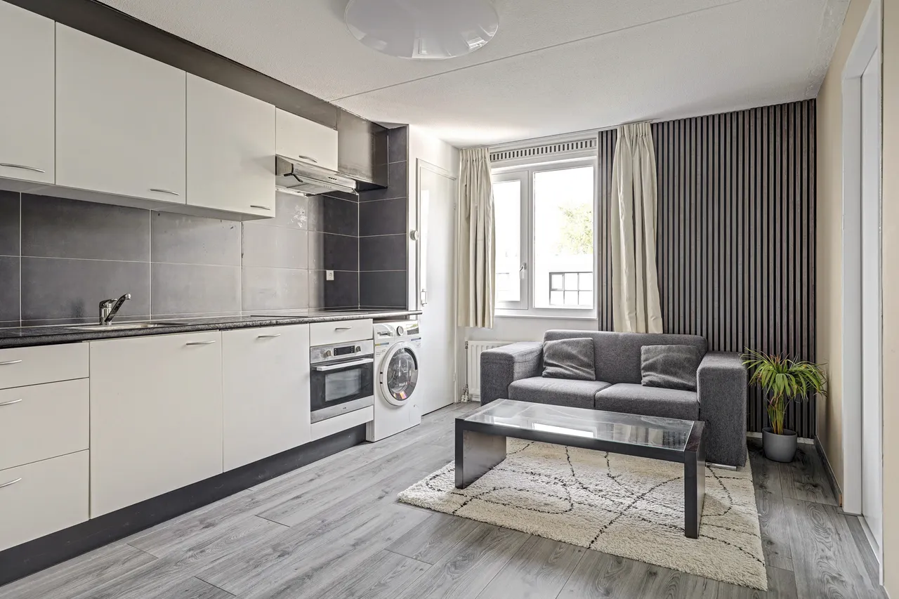 Studio te koop: lomondlaan 76B, Amsterdam