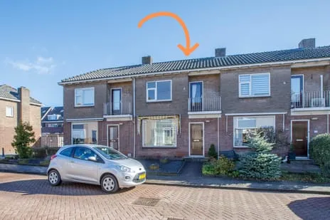 Tussenwoning te koop: Looierijstraat 23, Krimpen Aan De Lek