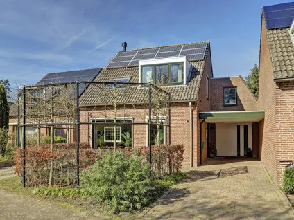 Hoekwoning te koop: Looierstraat 36, Best