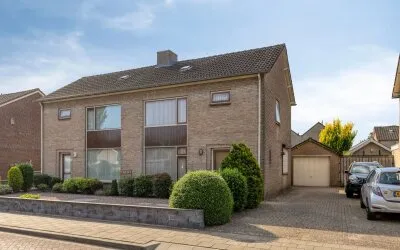Twee-onder-één-kap te koop: Looierstraat 9, Schaijk Schaijk