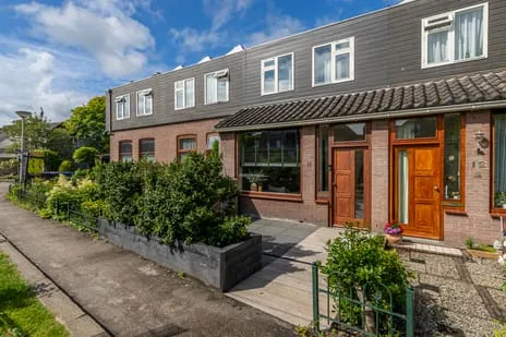 Tussenwoning te koop: Lookwatering 11, Den Hoorn Den Hoorn (Zh)
