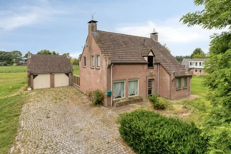 Vrijstaande woning te koop: Loon 49, Verspreide woningen bij Liessel Liessel