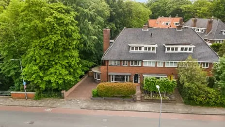 Hoekwoning te koop: Loosdrechtseweg 19, Schrijverskwartier Hilversum