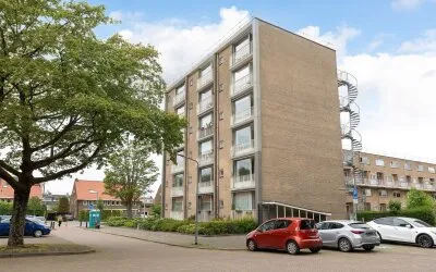 Appartement te koop: Loosdrechtseweg 261, Staatsliedenkwartier Hilversum