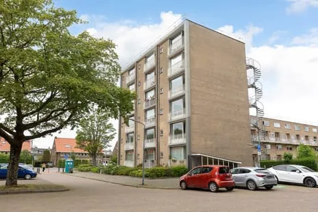 Appartement te koop: Loosdrechtseweg 261, Staatsliedenkwartier Hilversum