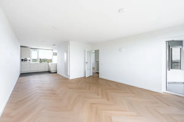 Appartement te koop: Loosduinseweg 463, Rond de Energiecentrale 'S-Gravenhage