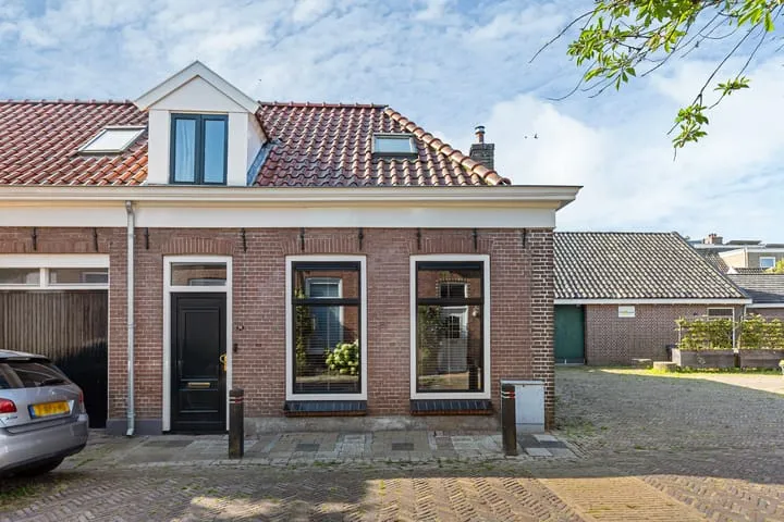 Hoekwoning te koop: Looxmastraat 28, Noordoosthoek Sneek