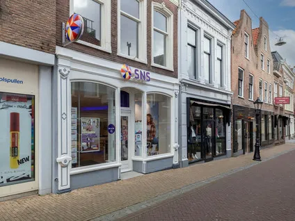 Tussenwoning te koop: Lopikerstraat 6, Schoonhoven-Oude Stad Schoonhoven