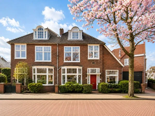 Woning te huur: Lorentzplein, Koninginnebuurt Haarlem