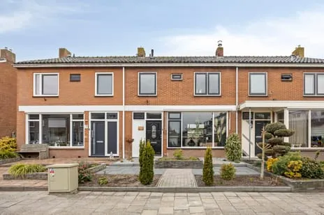 Tussenwoning te koop: Lorentzstraat 3, Flevowijk Kampen