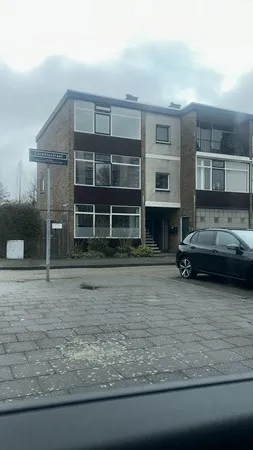 Apartment for rent: Lorentzstraat 3, Lage Weide Vlaardingen