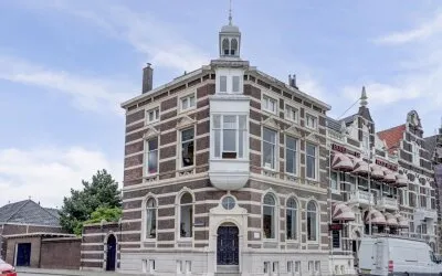 Hoekwoning te koop: Loskade 17, Damplein Middelburg