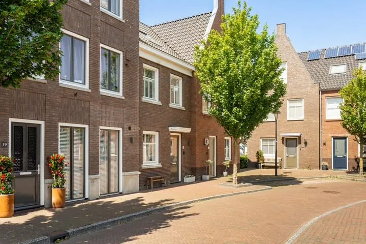 Terraced house for sale: Losplaatskade 41, Beeklaankwartier Noordwijk (Zh)