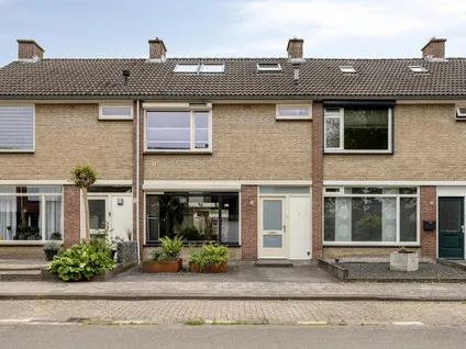 Terraced house for sale: Lotharingen 18, Steenbergen-Zuid Steenbergen