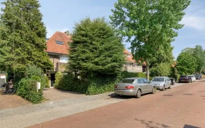 Twee-onder-één-kap te huur: Lothariuslaan 29, Waltherlaan Bussum