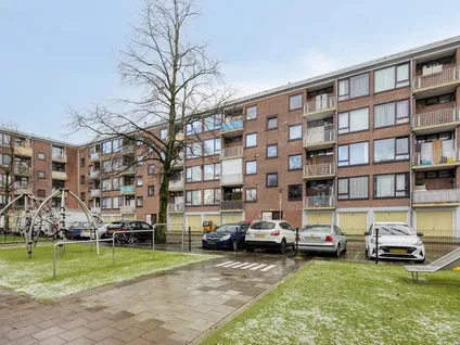 Appartement te koop: Lou Jansenplein 57-3, Arondeusbuurt Amsterdam